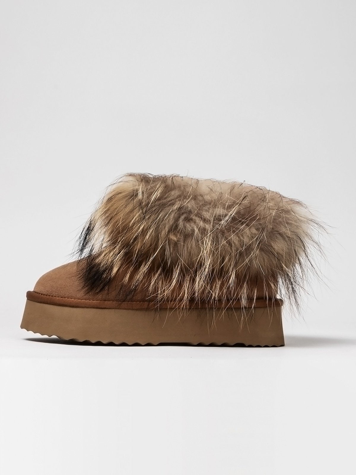 Women's leather shoes