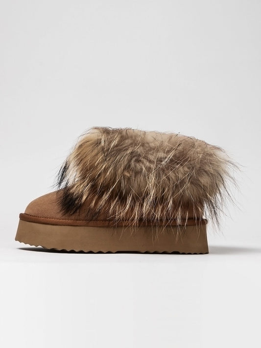 Women's leather shoes