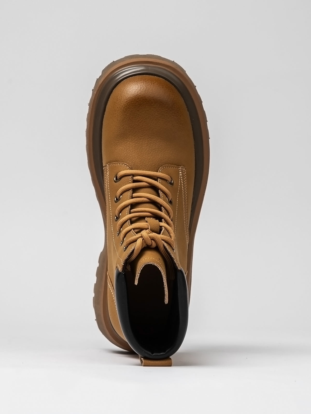 Women's leather shoes