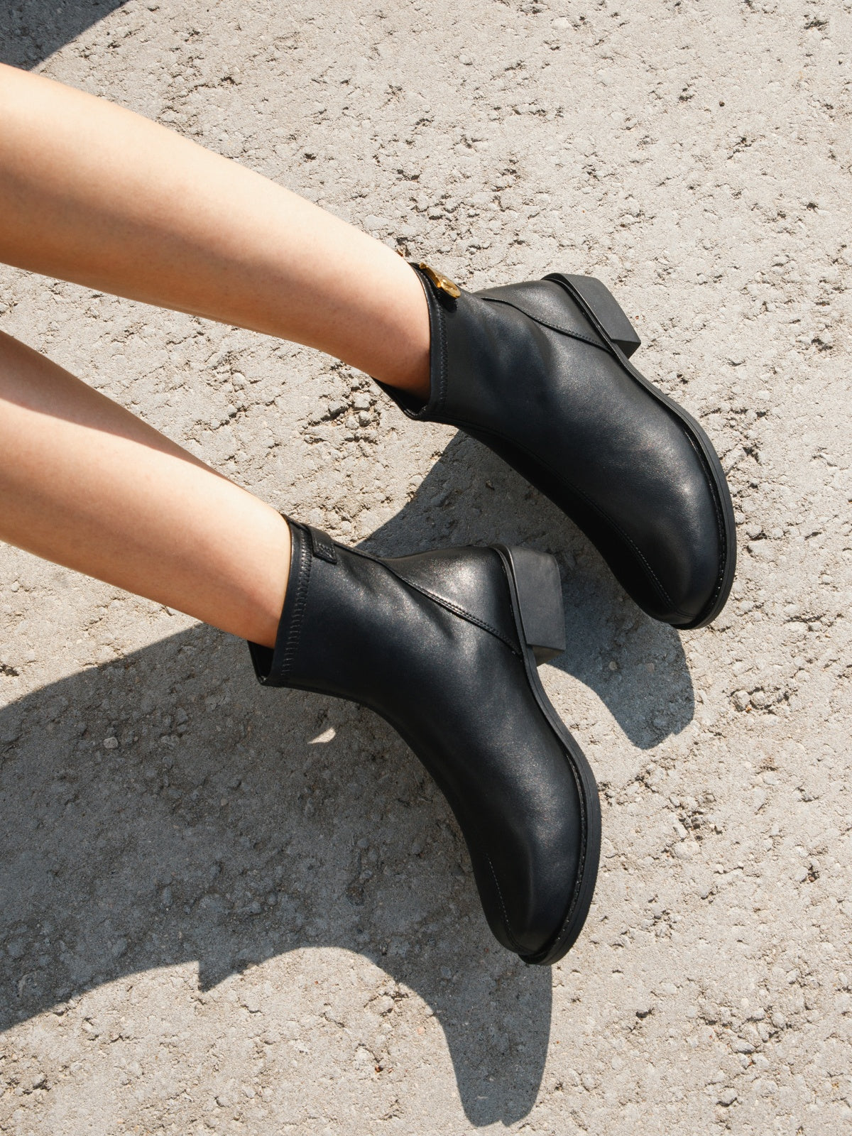 Women's leather shoes